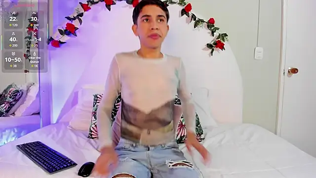 JoshuaSanzz online show from September 2025 04:49:01 AM