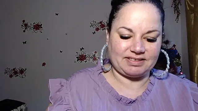 andreea2011 online show from October 2025 10:56:02 AM