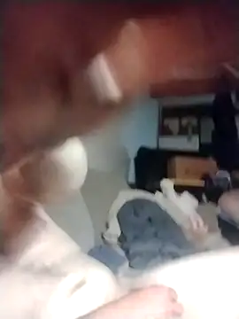 shortridgeryan3 online show from April 2026 01:44:01 AM