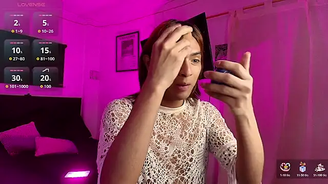 Snapshot of imgerver chatting on October 2025 01:18:02 PM imgerver online show from October 2025 01:18:02 PM