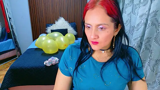 Snapshot of kataleya_29 chatting on April 2026 07:37:01 PM kataleya 29 online show from April 2026 07:37:01 PM
