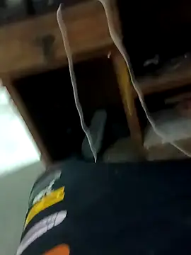 Snapshot of Narckse chatting on September 2025 04:01:02 AM Narckse online show from September 2025 04:01:02 AM