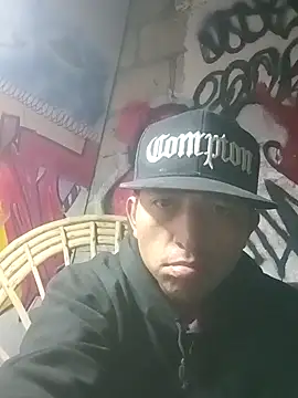 Snapshot of Narckse chatting on September 2025 05:20:01 AM Narckse online show from September 2025 05:20:01 AM