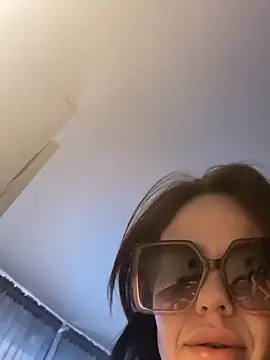 SwedishBaabe online show from April 2026 05:34:01 PM