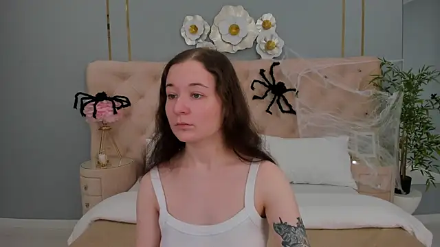 Snapshot of NancyJonson chatting on October 2025 03:23:02 AM NancyJonson online show from October 2025 03:23:02 AM