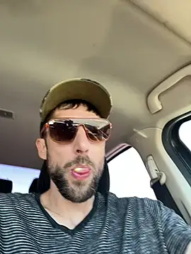 Snapshot of thejohnryancollection chatting on November 2025 06:09:02 PM thejohnryancollection online show from November 2025 06:09:02 PM