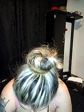 Fernandar2025 online show from September 2025 03:10:02 AM