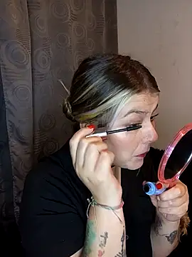 Fernandar2025 online show from November 2025 11:15:01 PM