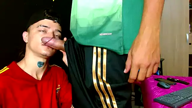 skinny23cm online show from January 2025 10:32:01 AM