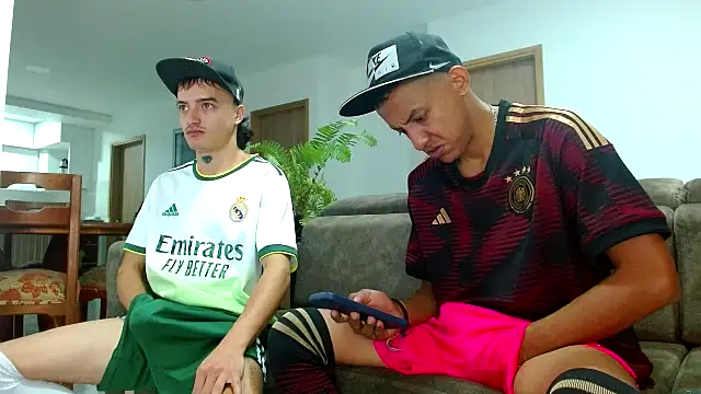 skinny23cm online show from February 2025 09:24:01 AM