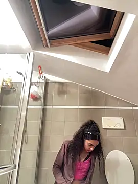 Sora pasquale online show from October 2025 08:51:02 PM