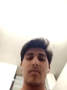 Snapshot of HarryChoudhary21 chatting on December 2025 10:27:01 PM HarryChoudhary21 online show from December 2025 10:27:01 PM