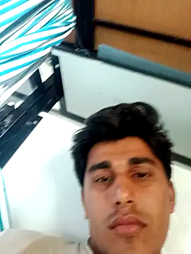 Snapshot of HarryChoudhary21 chatting on April 2026 12:09:02 PM HarryChoudhary21 online show from April 2026 12:09:02 PM