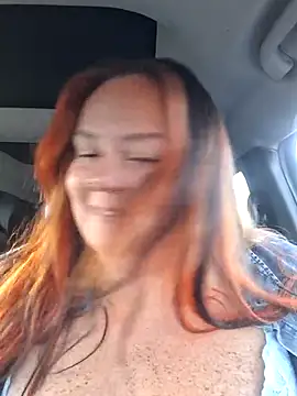 Snapshot of 50-shades-of-JADE chatting on October 2025 12:17:02 PM 50-shades-of-JADE online show from October 2025 12:17:02 PM