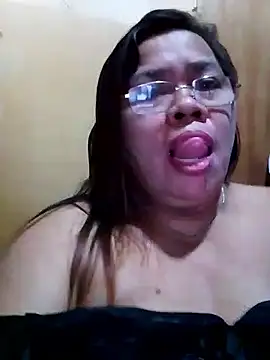 Huge mama69 online show from September 2025 07:36:02 PM