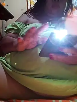 Huge mama69 online show from April 2026 11:28:01 PM