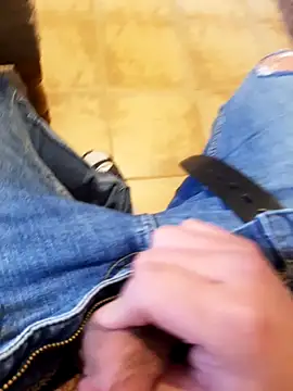 milenski74 online show from December 2025 11:41:02 AM