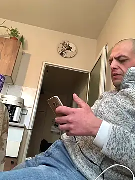 milenski74 online show from February 2026 08:19:01 AM