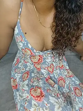 Tamilpallavi online show from May 2026 02:20:02 AM