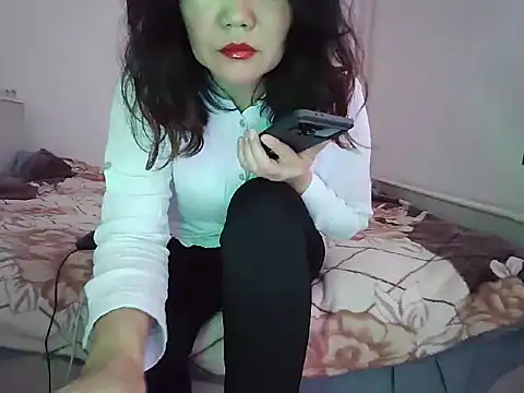 Snapshot of sakuradelreina chatting on December 2025 03:57:01 AM sakuradelreina online show from December 2025 03:57:01 AM