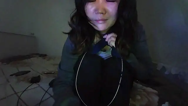 Snapshot of sakuradelreina chatting on January 2026 04:04:01 AM sakuradelreina online show from January 2026 04:04:01 AM