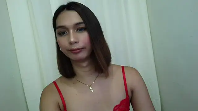 Sophia Trans online show from April 2026 08:42:01 PM