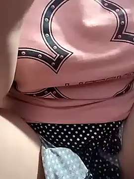 Snapshot of tighnu2 chatting on February 2026 08:35:01 AM tighnu2 online show from February 2026 08:35:01 AM