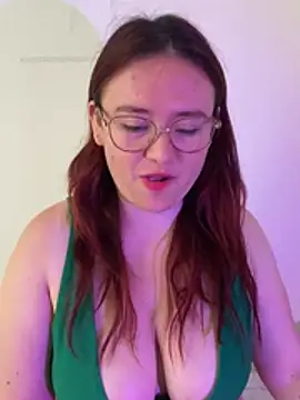 Snapshot of AliaMiller_ chatting on July 2026 02:59:01 PM AliaMiller online show from July 2026 02:59:01 PM