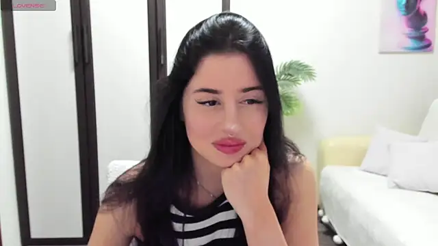 meowallen online show from October 2025 01:32:02 PM