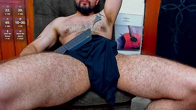 Snapshot of _Dominikxxx_ chatting on April 2026 12:44:01 AM Dominikxxx online show from April 2026 12:44:01 AM