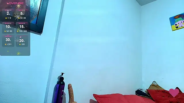 Snapshot of luisahot_9727 chatting on October 2025 05:17:02 AM luisahot 9727 online show from October 2025 05:17:02 AM