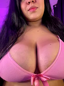 Dominic Schmit01 online show from December 2025 03:02:02 AM