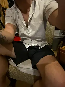 Luv2SuckBWC92 online show from July 2026 08:49:02 PM