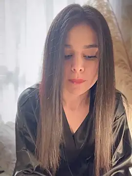 Snapshot of Sofi_Leal chatting on November 2025 12:50:02 PM Sofi Leal online show from November 2025 12:50:02 PM