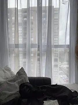 Snapshot of Sofi_Leal chatting on February 2026 01:18:01 PM Sofi Leal online show from February 2026 01:18:01 PM