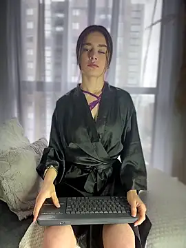 Snapshot of Sofi_Leal chatting on February 2026 12:14:01 PM Sofi Leal online show from February 2026 12:14:01 PM