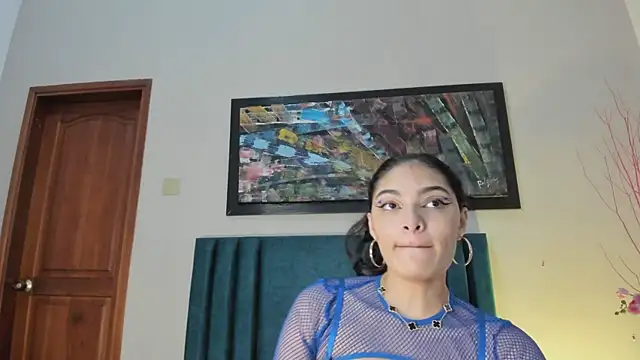 LunaAspen  online show from October 2025 05:52:02 PM