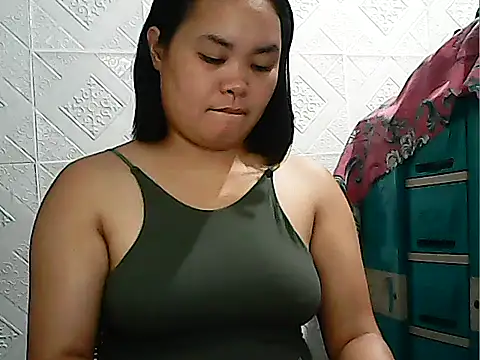 CreamyPussy4uxx online show from February 2026 01:44:01 PM