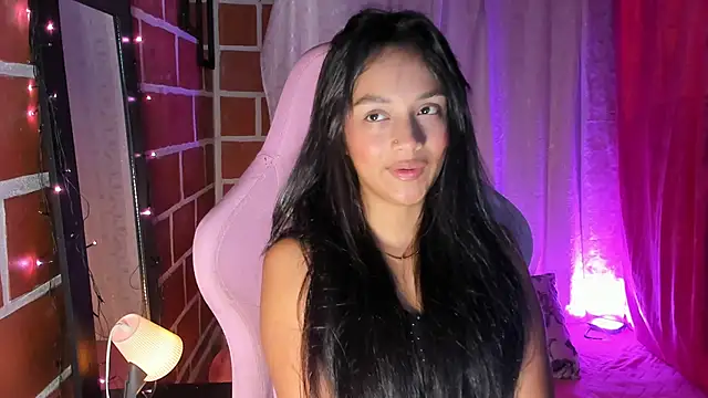 Snapshot of MelanyOconner chatting on February 2026 05:31:01 PM MelanyOconner online show from February 2026 05:31:01 PM