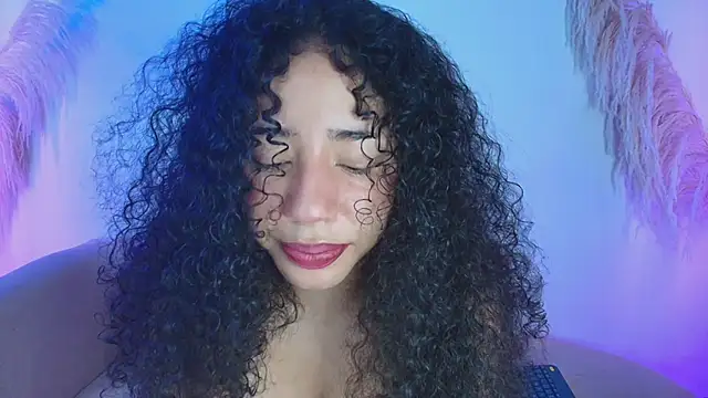 HairyAillyn online show from May 2026 12:27:01 AM