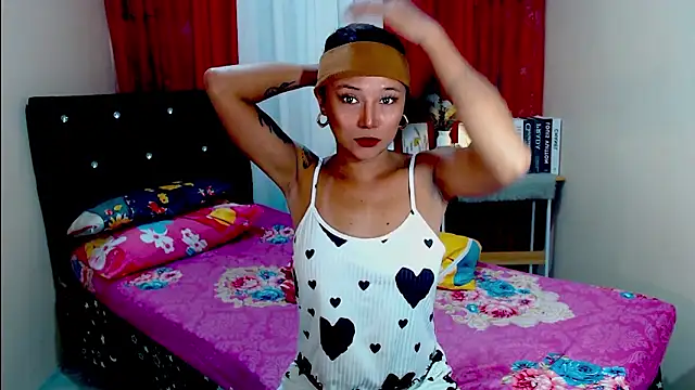 Snapshot of fantasticsophia69 chatting on January 2026 12:07:02 PM fantasticsophia69 online show from January 2026 12:07:02 PM