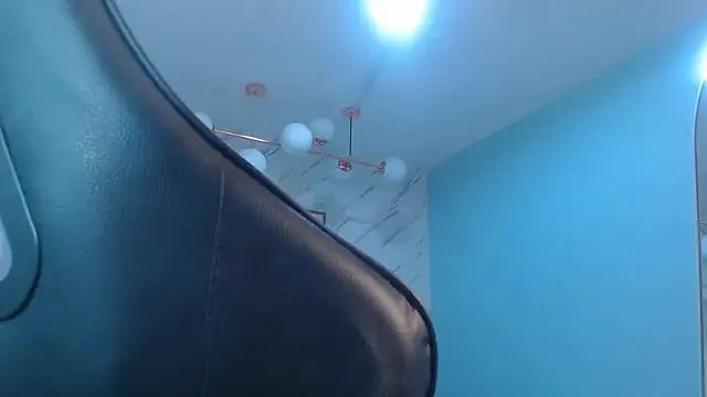 Snapshot of victoria_hernandez_t_ chatting on April 2026 01:01:01 PM victoria hernandez t online show from April 2026 01:01:01 PM