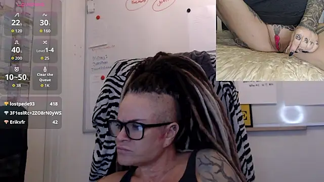Snapshot of DarkDomina chatting on January 2026 08:19:02 AM DarkDomina online show from January 2026 08:19:02 AM