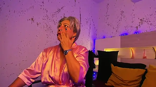 JaddeWalker online show from November 2025 11:18:02 AM