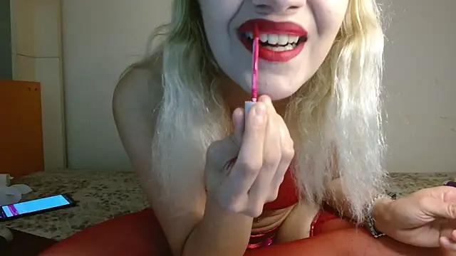 yellowchick online show from May 2026 10:04:02 PM