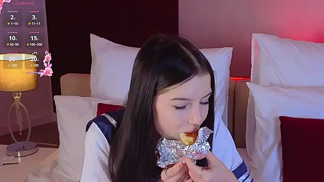 Angel  Rosse online show from December 2025 07:53:02 PM