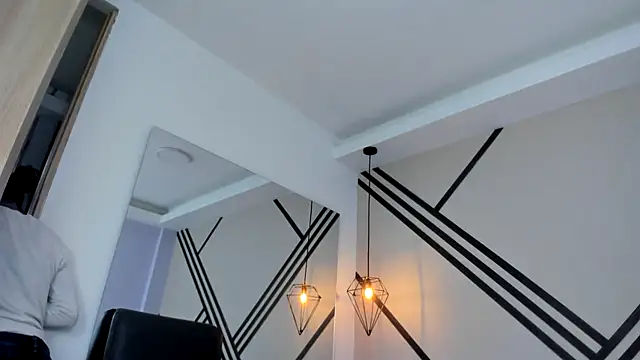 MadissonScotts online show from October 2025 12:19:02 PM