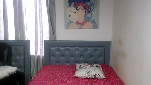 Snapshot of sarah_aguilar chatting on November 2025 06:19:02 PM sarah aguilar online show from November 2025 06:19:02 PM