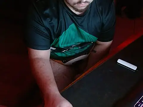 Snapshot of Luacsboy22 chatting on November 2025 11:37:02 PM Luacsboy22 online show from November 2025 11:37:02 PM