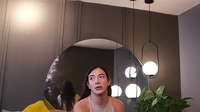 Ariaa Isabell online show from February 2026 06:36:01 PM